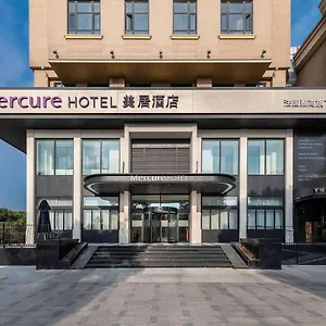 Mercure Hongqiao Hotel