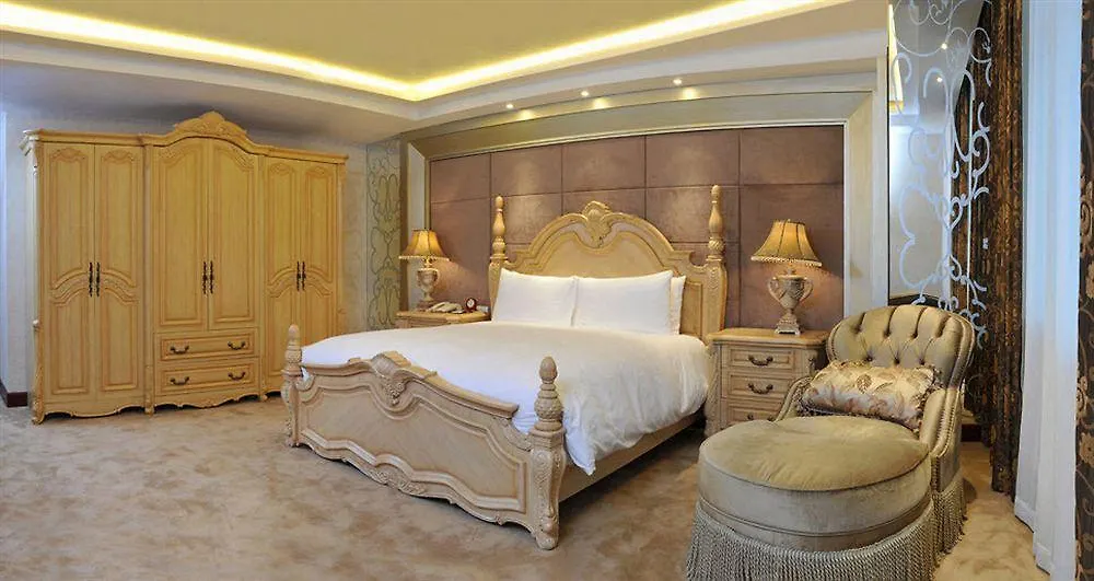Wyndham Shanghai Hongqiao-Near Necc